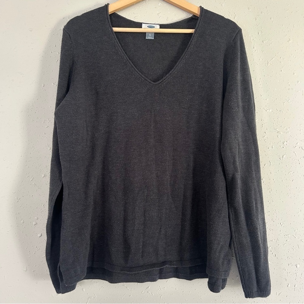 🦋 Old Navy Black V-Neck Sweater Lightweight Knit Casual Comfy XL Neutral